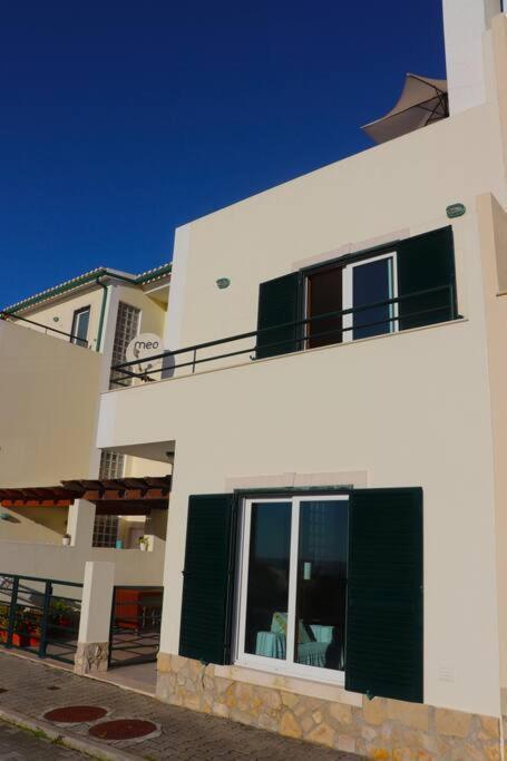 Sea Breeze House Ericeira - Ribeira Dilhas Beach Eksteriør bilde